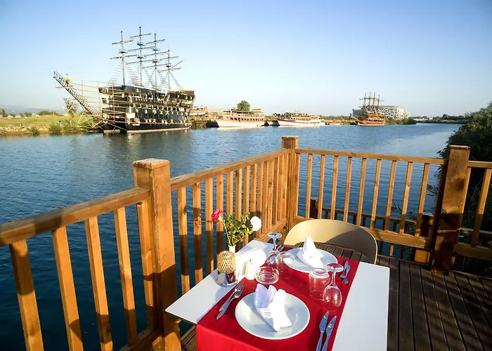 Riolavitas & Hotel Side