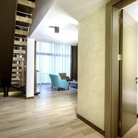 Hotel Riolavitas & 5*